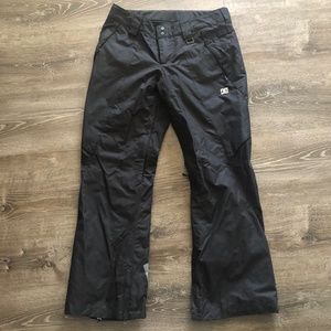 Snowboard pants